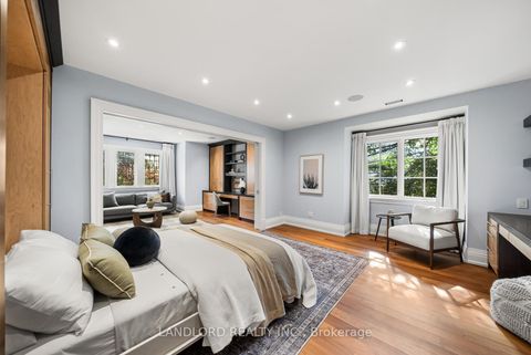 Photo 26 at 94 Inglewood Drive, Moore Park, Toronto