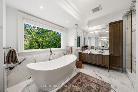 Photo 32 at 94 Inglewood Drive, Moore Park, Toronto