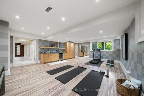 Photo 43 at 94 Inglewood Drive, Moore Park, Toronto
