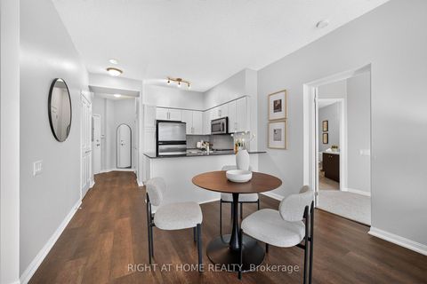 Photo 5 at 2201 - 15 Windermere Avenue, Swansea, Toronto