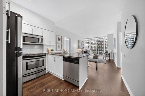 Photo 8 at 2201 - 15 Windermere Avenue, Swansea, Toronto