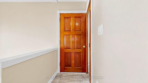 Photo 10 at 139 Pandora Circle, Woburn, Toronto