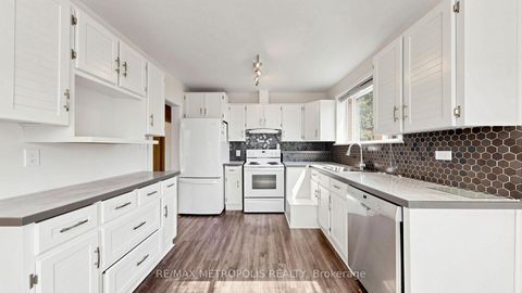 Photo 12 at 139 Pandora Circle, Woburn, Toronto