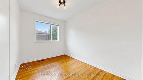 Photo 17 at 139 Pandora Circle, Woburn, Toronto