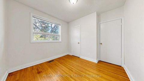 Photo 19 at 139 Pandora Circle, Woburn, Toronto