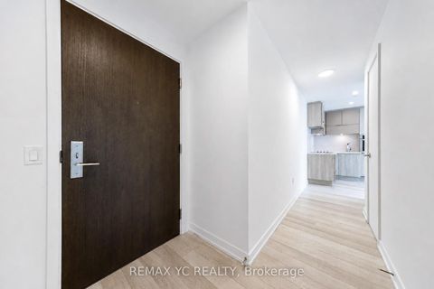 Photo 1 at 3708 - 39 Roehampton Avenue, Mount Pleasant West, Toronto