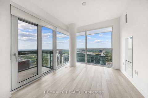 Photo 10 at 3708 - 39 Roehampton Avenue, Mount Pleasant West, Toronto