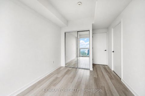 Photo 18 at 3708 - 39 Roehampton Avenue, Mount Pleasant West, Toronto