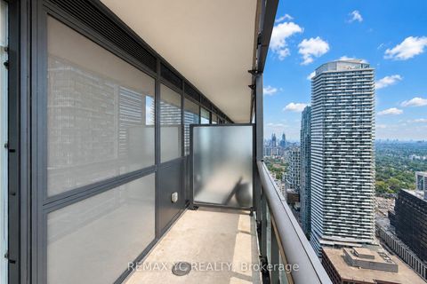 Photo 28 at 3708 - 39 Roehampton Avenue, Mount Pleasant West, Toronto