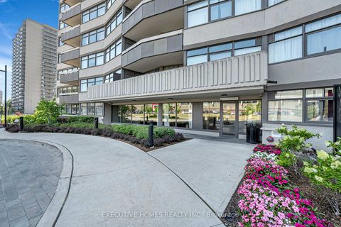 Photo 1 at 508 - 3131 Bridletowne Circle, L'Amoreaux, Toronto