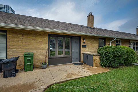 Photo 28 at 16 Burdock Lane, Don Mills, Toronto