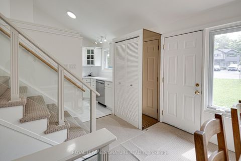 Photo 30 at 16 Burdock Lane, Don Mills, Toronto