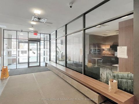 Photo 3 at 1002 - 260 Sackville Street, Regent Park, Toronto