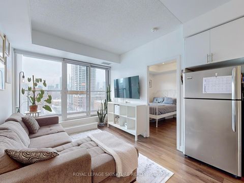 Photo 6 at 1002 - 260 Sackville Street, Regent Park, Toronto