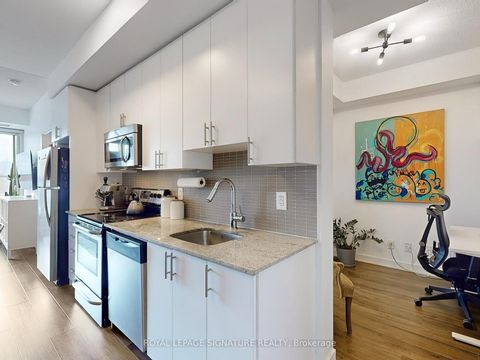 Photo 15 at 1002 - 260 Sackville Street, Regent Park, Toronto