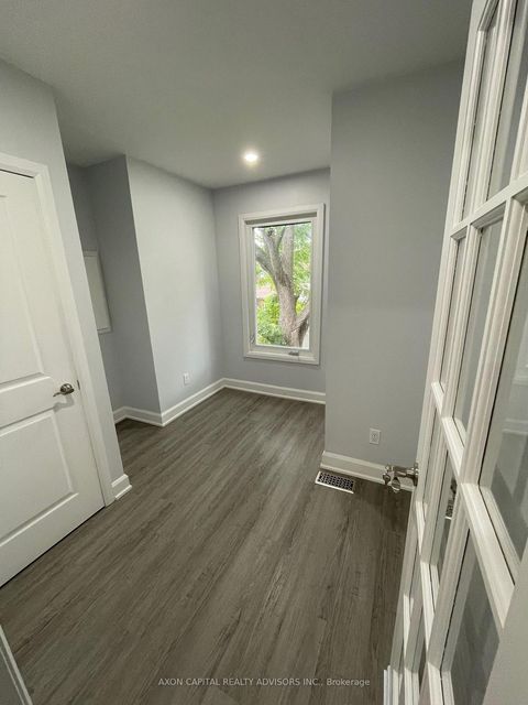 Photo 4 at 490 Gladstone Avenue, Dufferin Grove, Toronto
