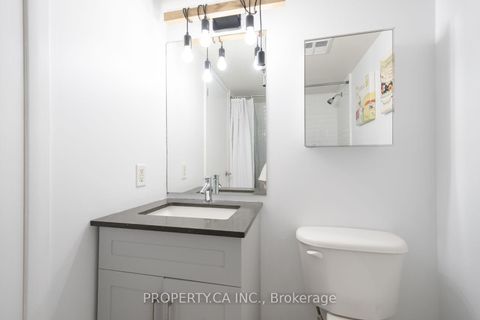 Photo 6 at 912 - 210 Victoria Street, Yonge Corridor, Toronto