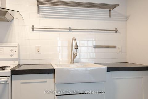 Photo 16 at 912 - 210 Victoria Street, Yonge Corridor, Toronto