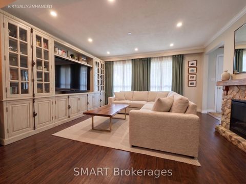 Photo 8 at 482 Ruth Avenue, Newtonbrook East, Toronto