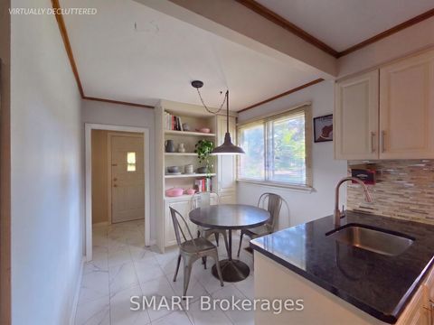 Photo 11 at 482 Ruth Avenue, Newtonbrook East, Toronto
