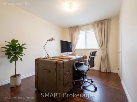 Photo 16 at 482 Ruth Avenue, Newtonbrook East, Toronto