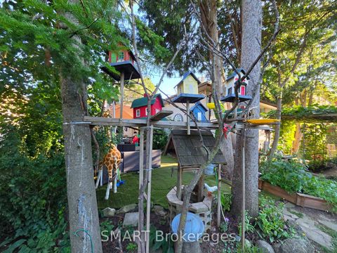 Photo 29 at 482 Ruth Avenue, Newtonbrook East, Toronto