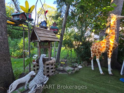 Photo 30 at 482 Ruth Avenue, Newtonbrook East, Toronto