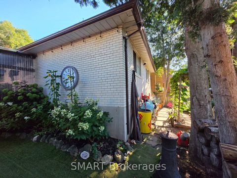 Photo 43 at 482 Ruth Avenue, Newtonbrook East, Toronto