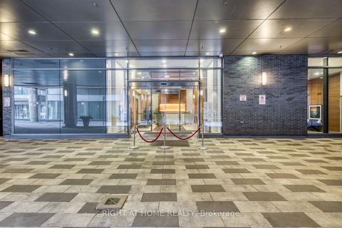 Photo 2 at 1306 - 295 Adelaide Street W, Waterfront Communities C1, Toronto