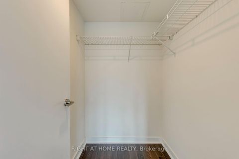 Photo 23 at 1306 - 295 Adelaide Street W, Waterfront Communities C1, Toronto