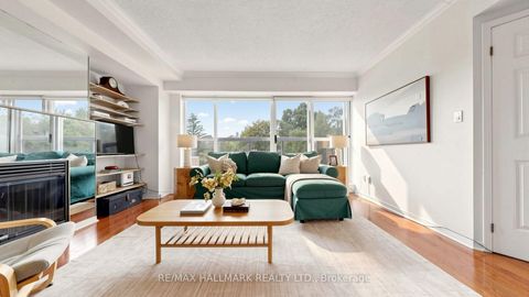 Photo 2 at 312 - 1818 Bayview Avenue, Mount Pleasant East, Toronto