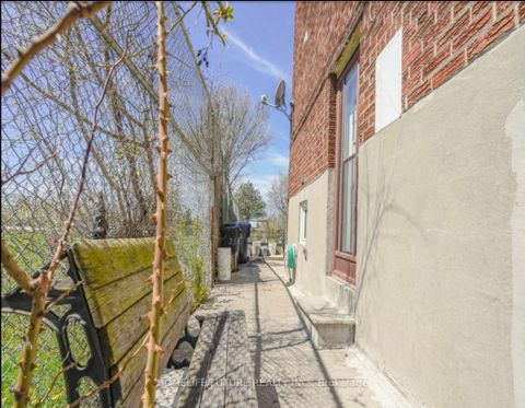 Photo 21 at 62 North Edgely Avenue, Birchmount, Toronto