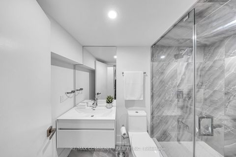 Photo 39 at 7 Derwyn Road, East York, Toronto