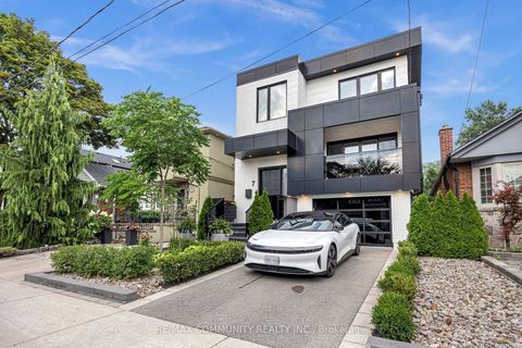 Photo 41 at 7 Derwyn Road, East York, Toronto