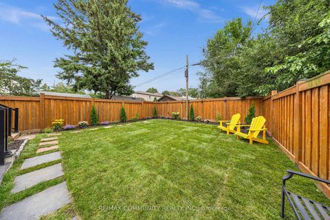 Photo 43 at 7 Derwyn Road, East York, Toronto