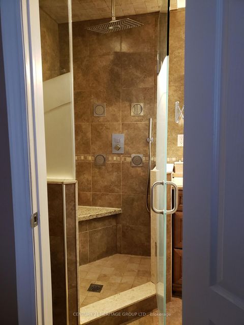 Photo 16 at 131 Black Hawk Way, Branson, Toronto