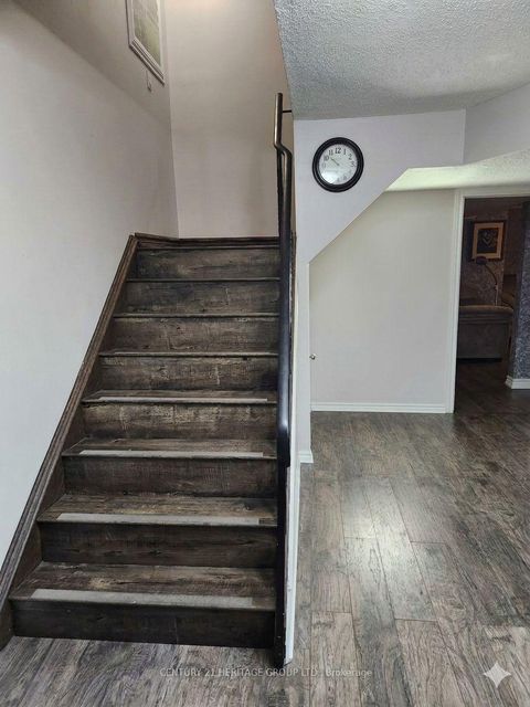 Photo 30 at 131 Black Hawk Way, Branson, Toronto