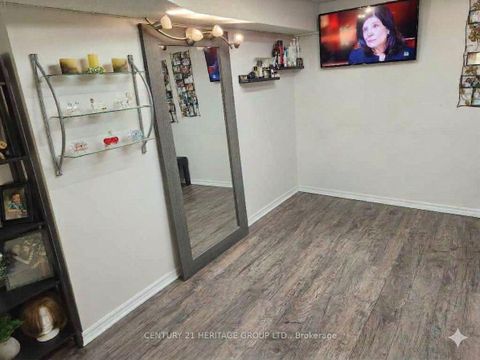 Photo 32 at 131 Black Hawk Way, Branson, Toronto