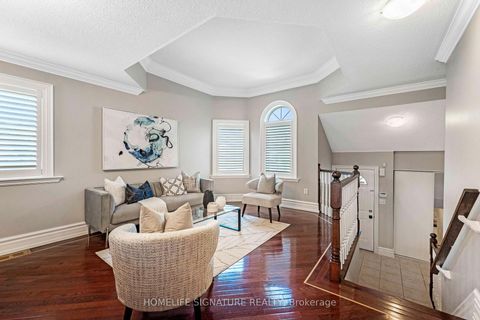 Photo 3 at 239 Country Lane, Painswick South, Barrie