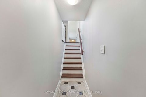 Photo 18 at 239 Country Lane, Painswick South, Barrie
