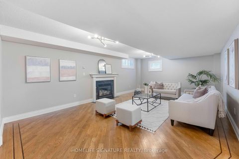 Photo 20 at 239 Country Lane, Painswick South, Barrie