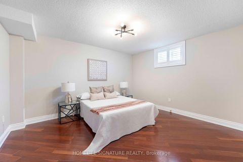 Photo 25 at 239 Country Lane, Painswick South, Barrie