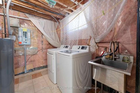 Photo 33 at 239 Country Lane, Painswick South, Barrie