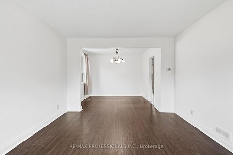 Photo 8 at 111 Wesley Street, Queensway, Toronto