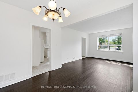 Photo 10 at 111 Wesley Street, Queensway, Toronto