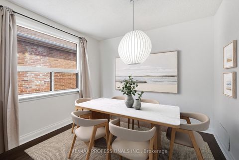 Photo 11 at 111 Wesley Street, Queensway, Toronto