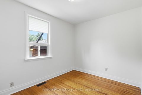 Photo 25 at 111 Wesley Street, Queensway, Toronto