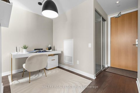 Photo 6 at 1022 - 629 King Street W, Waterfront Communities C1, Toronto