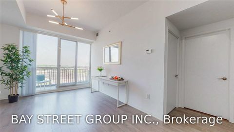 Photo 10 at 805 - 3091 Dufferin Street, Glen Park, Toronto