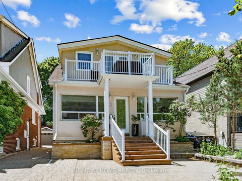 Photo 1 at 20 Kildonan Drive, Cliffside, Toronto